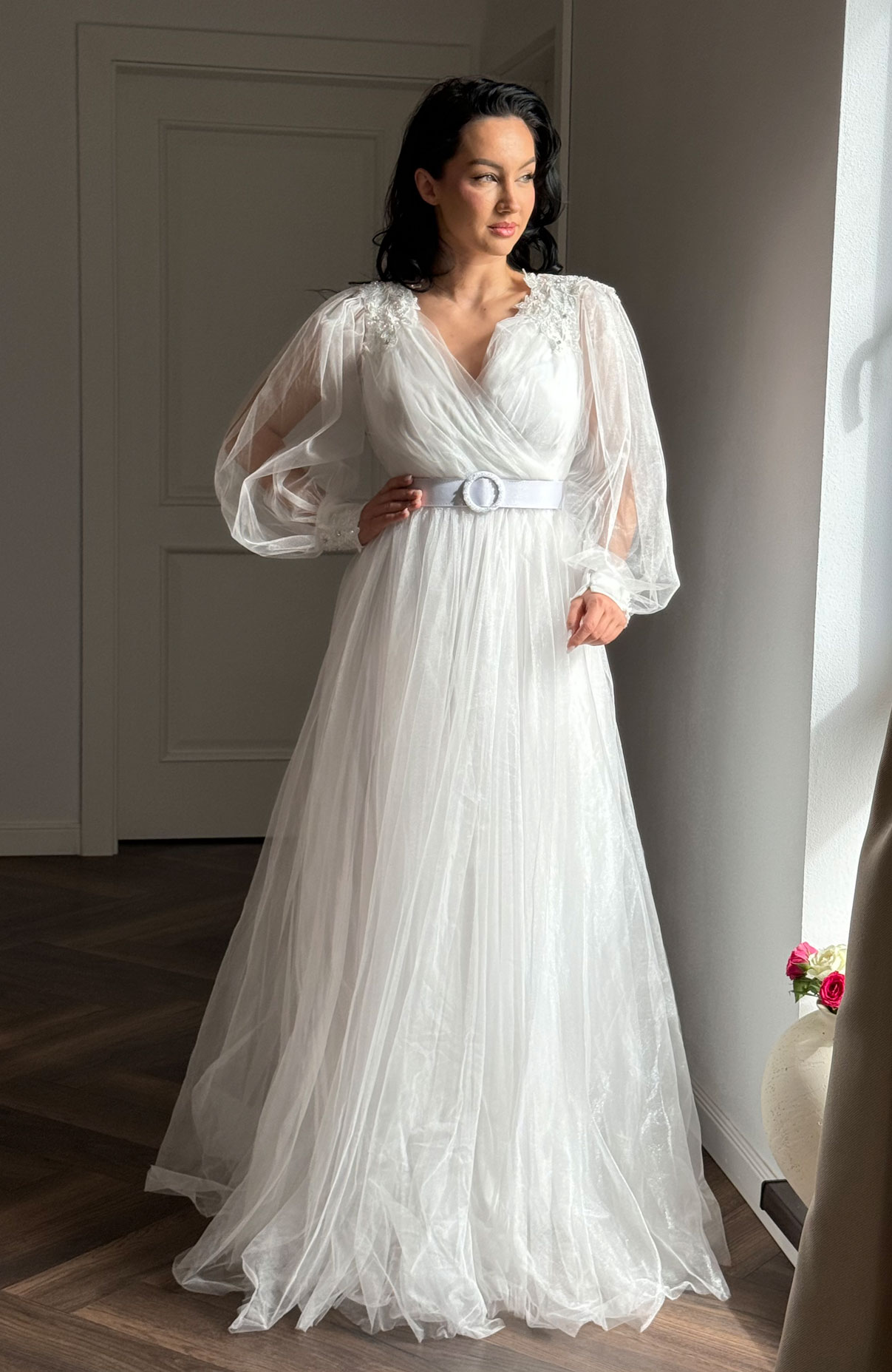 Rochie de mireasa lunga din tulle