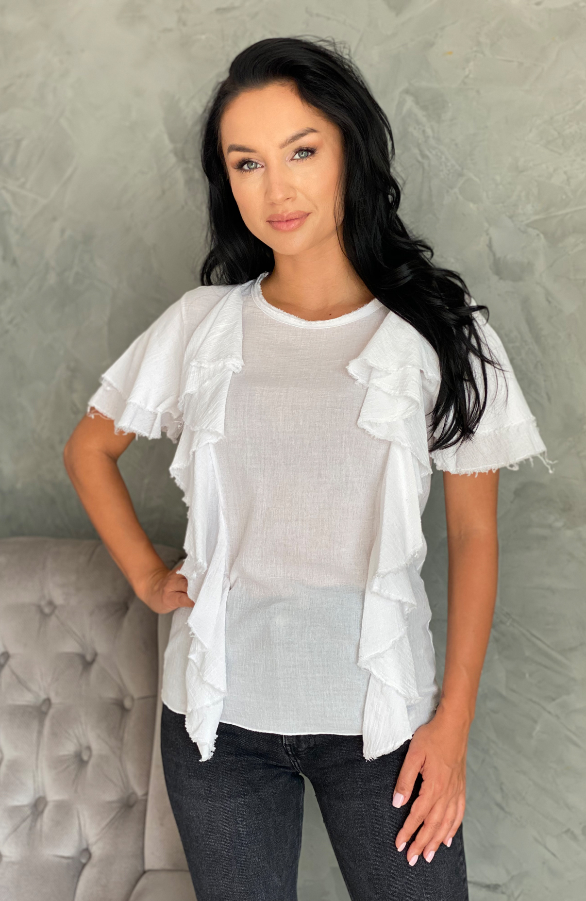 Bluza alba dama din bumbac cu volane 2