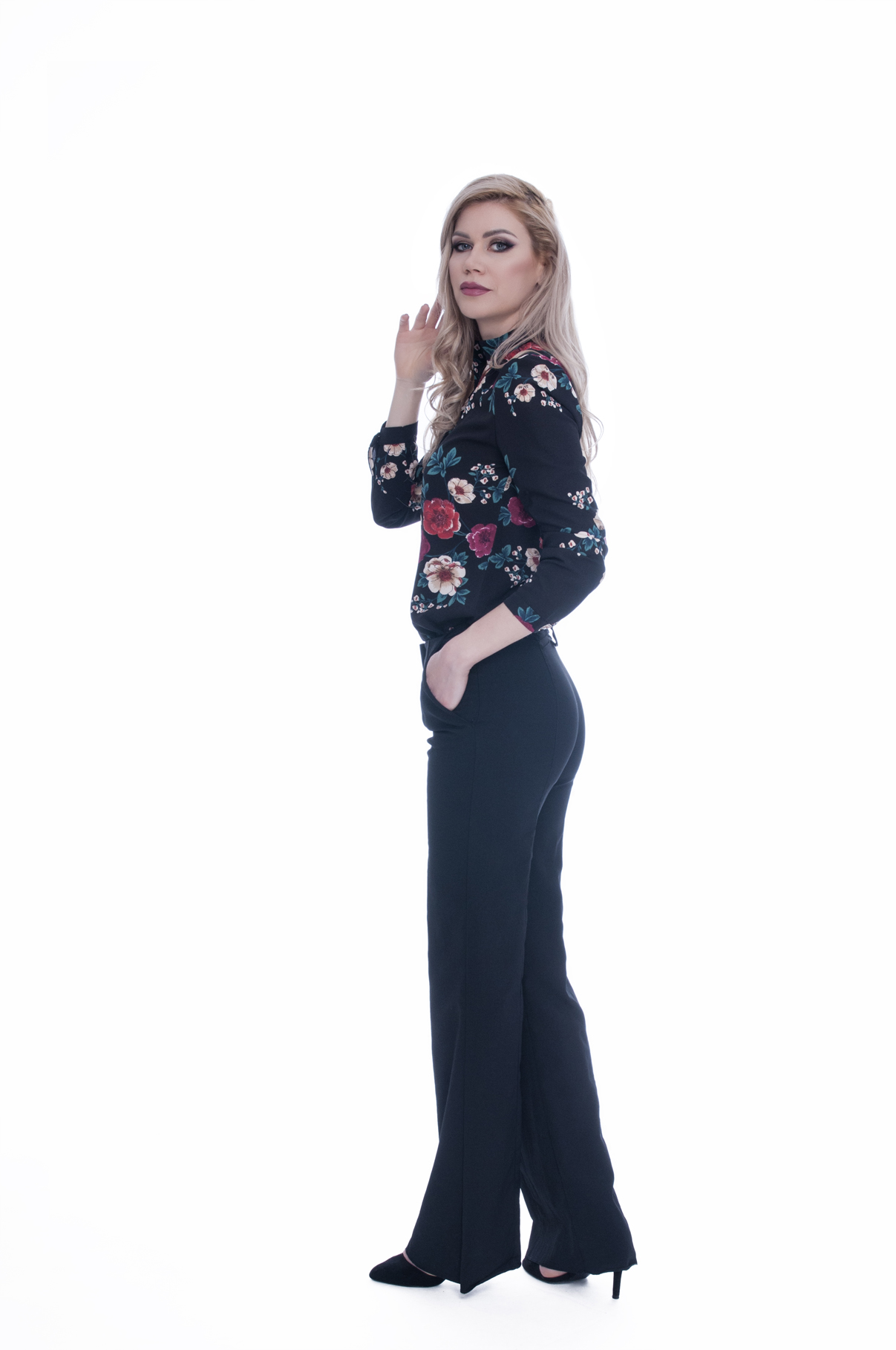 Camasa dama eleganta neagra cu flori 4