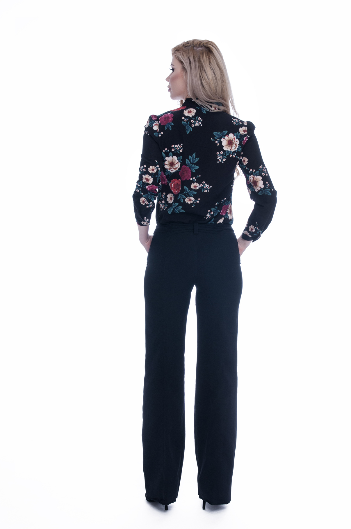 Camasa dama eleganta neagra cu flori 5
