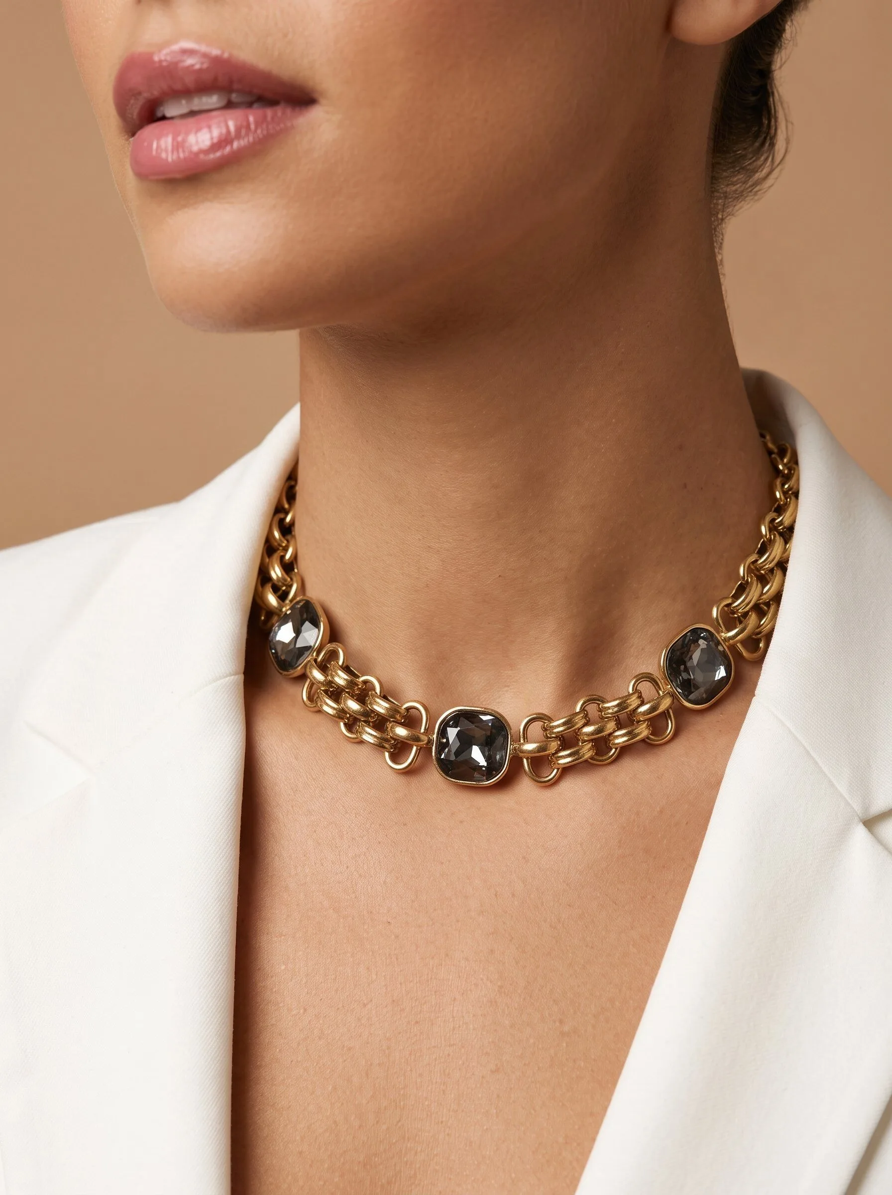 Colier choker auriu otel inoxidabil cu pietre negre 2