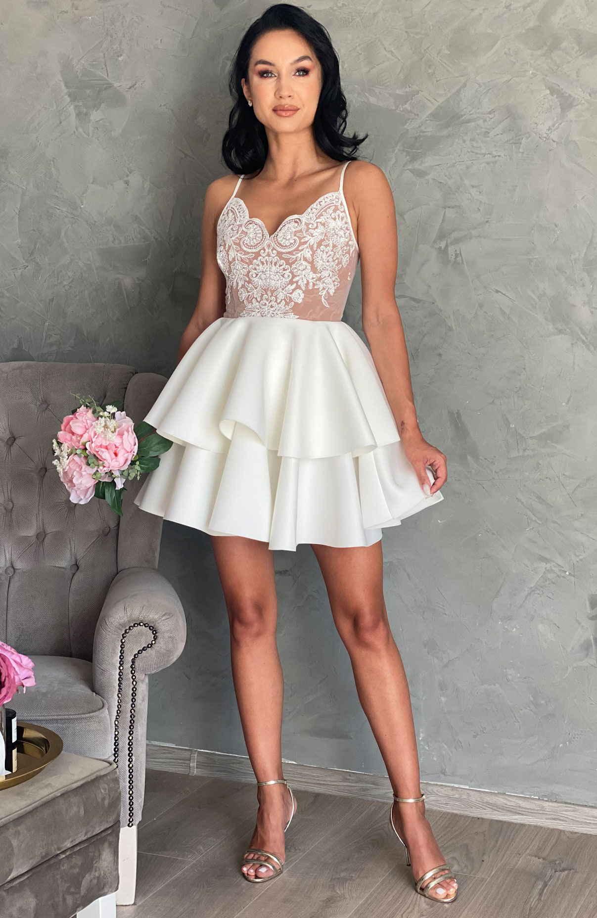 Rochie baby doll alba cu bretele 3