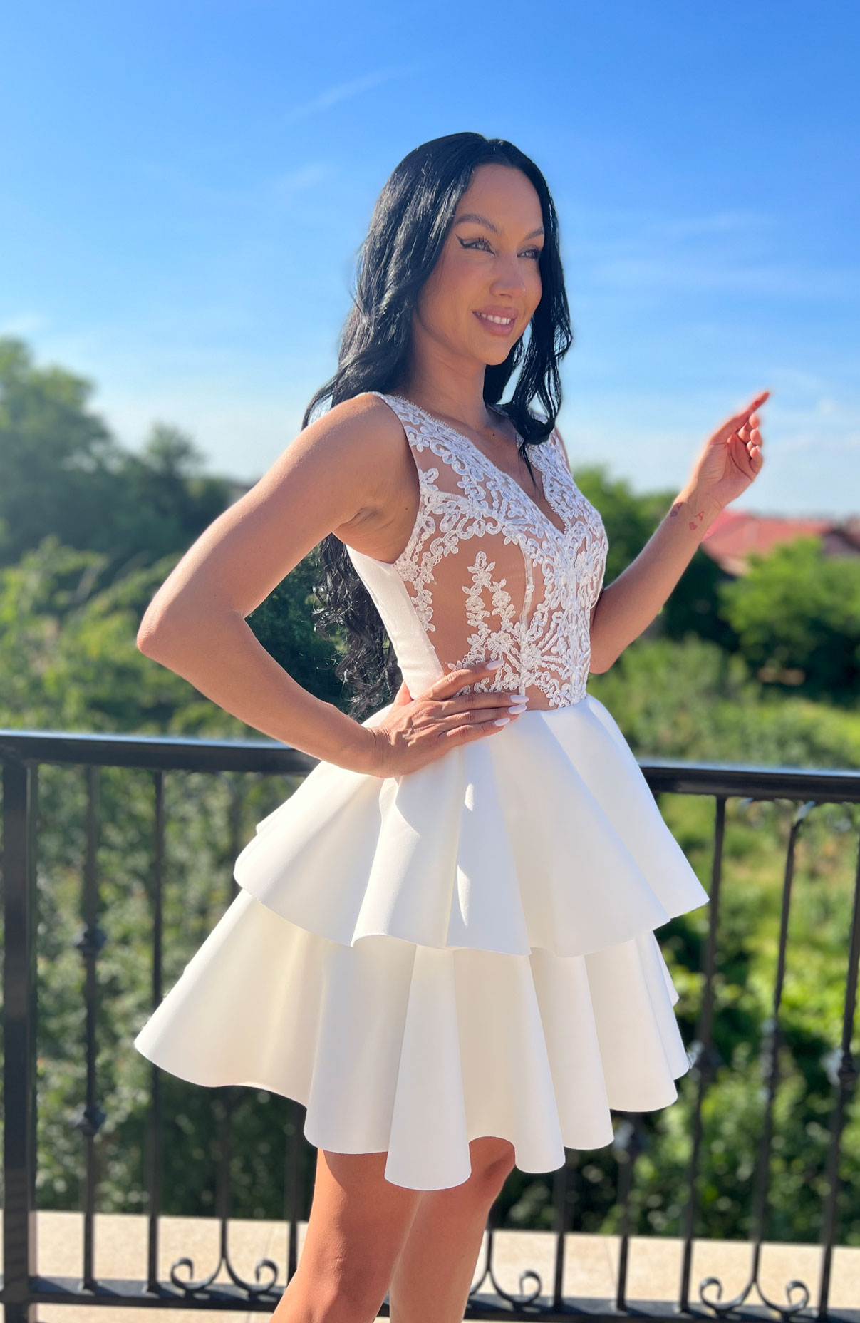 Rochie baby doll cu volane