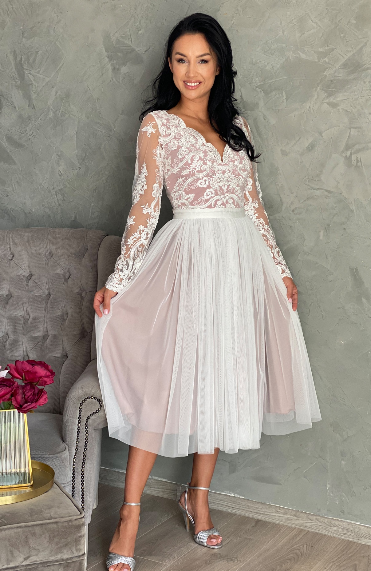 Rochie cununie civila alba midi cu dantela si tul 5