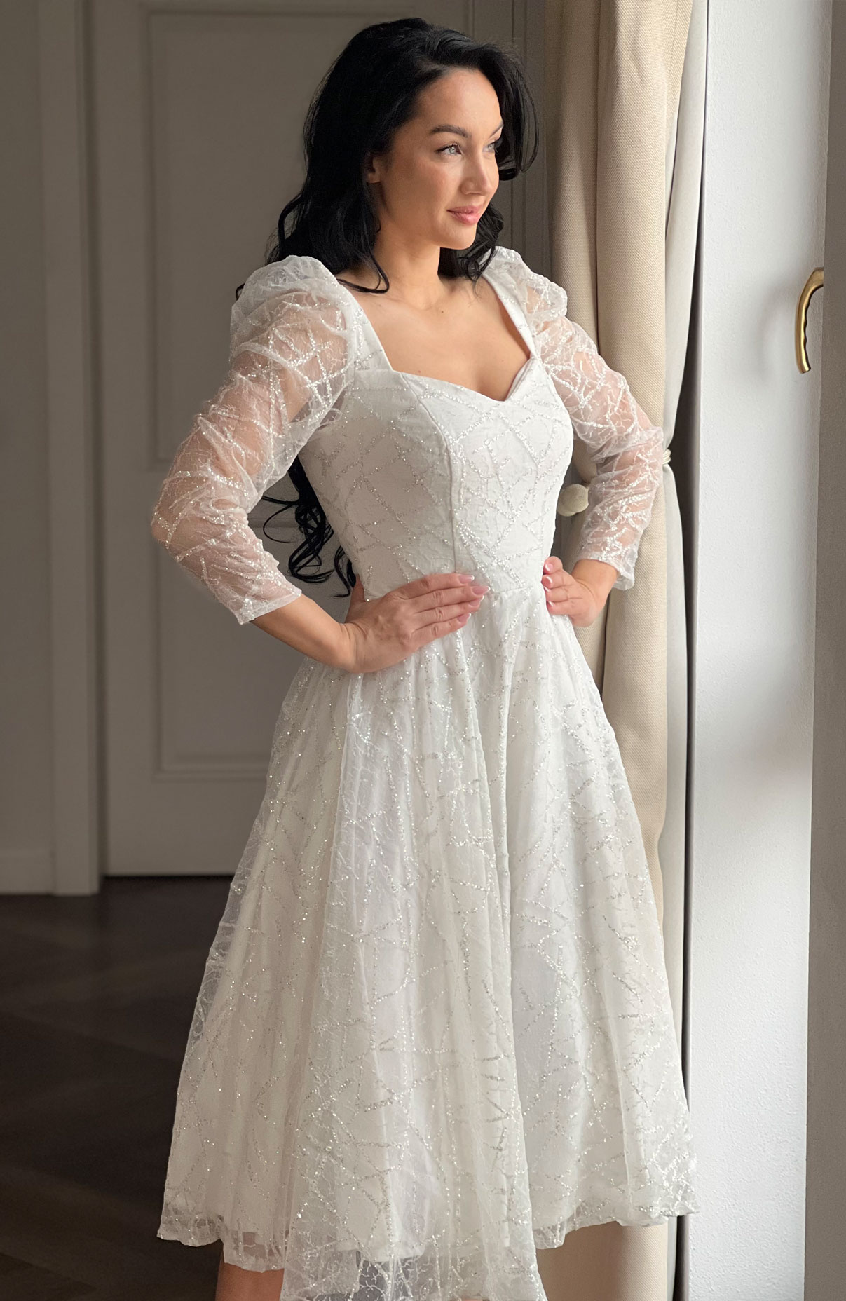 Rochie cununie civila alba midi cu sclipici 2