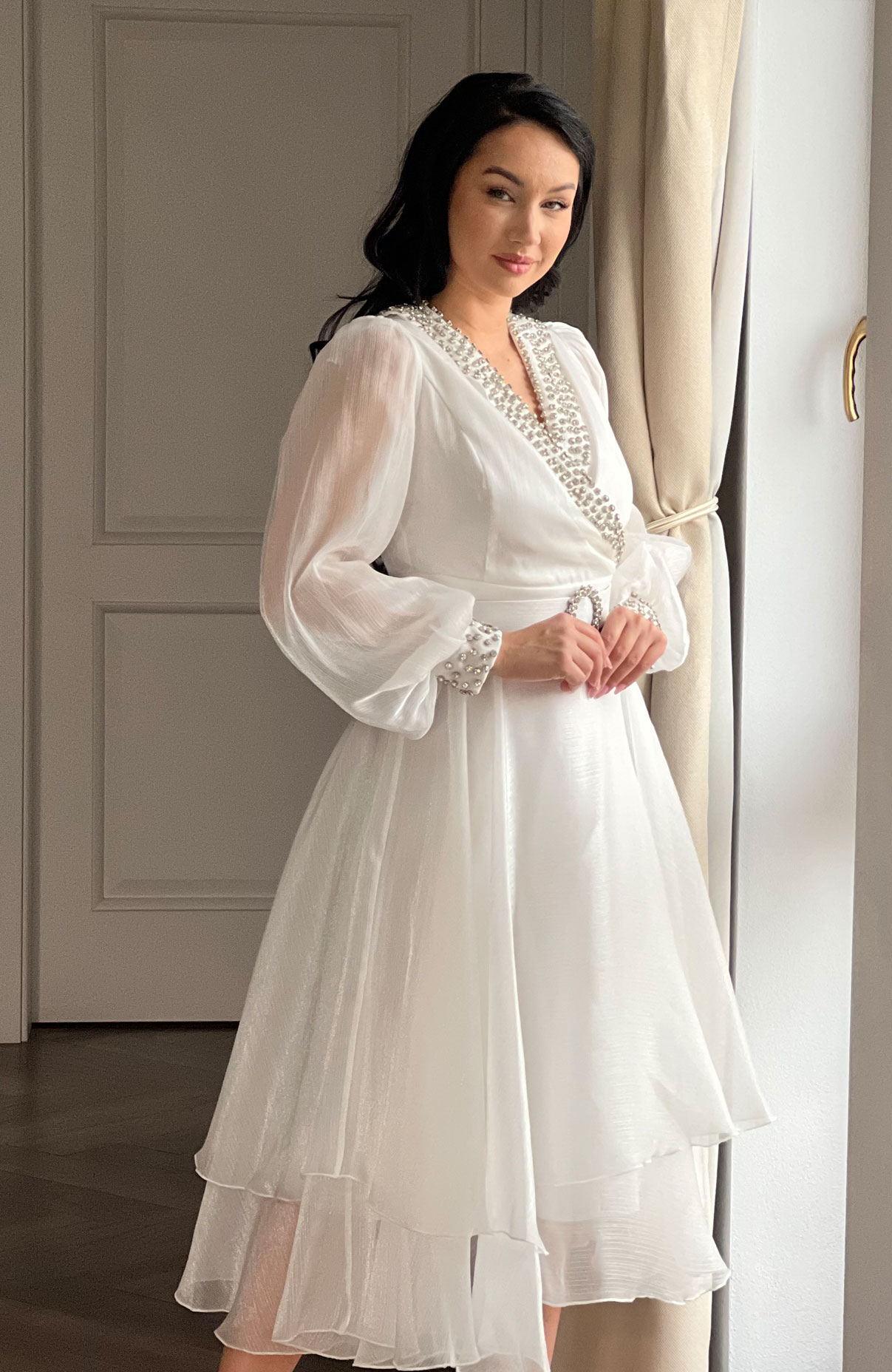 Rochie de cununie alba cu decolteu 6