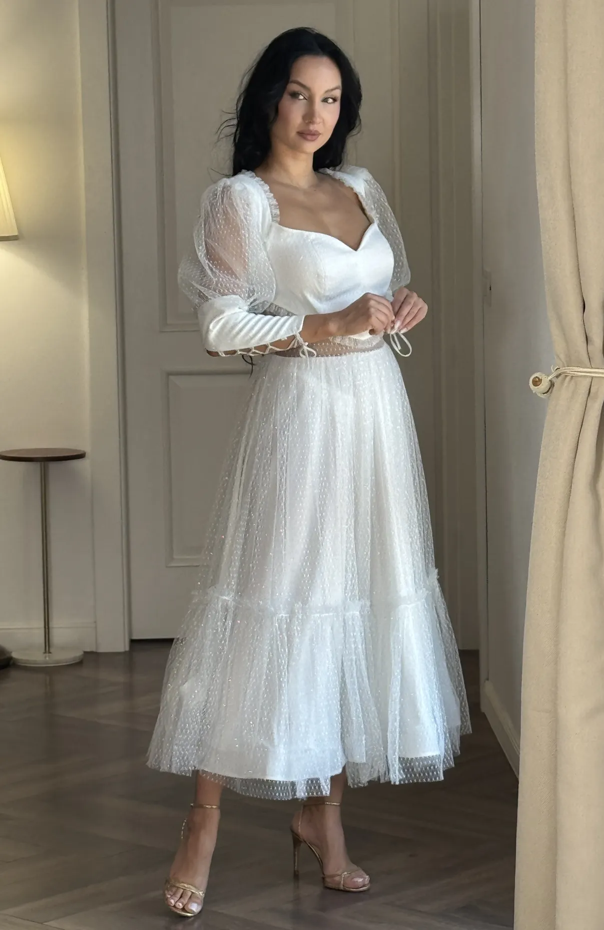 Rochie de cununie alba din tulle cu mansete 3