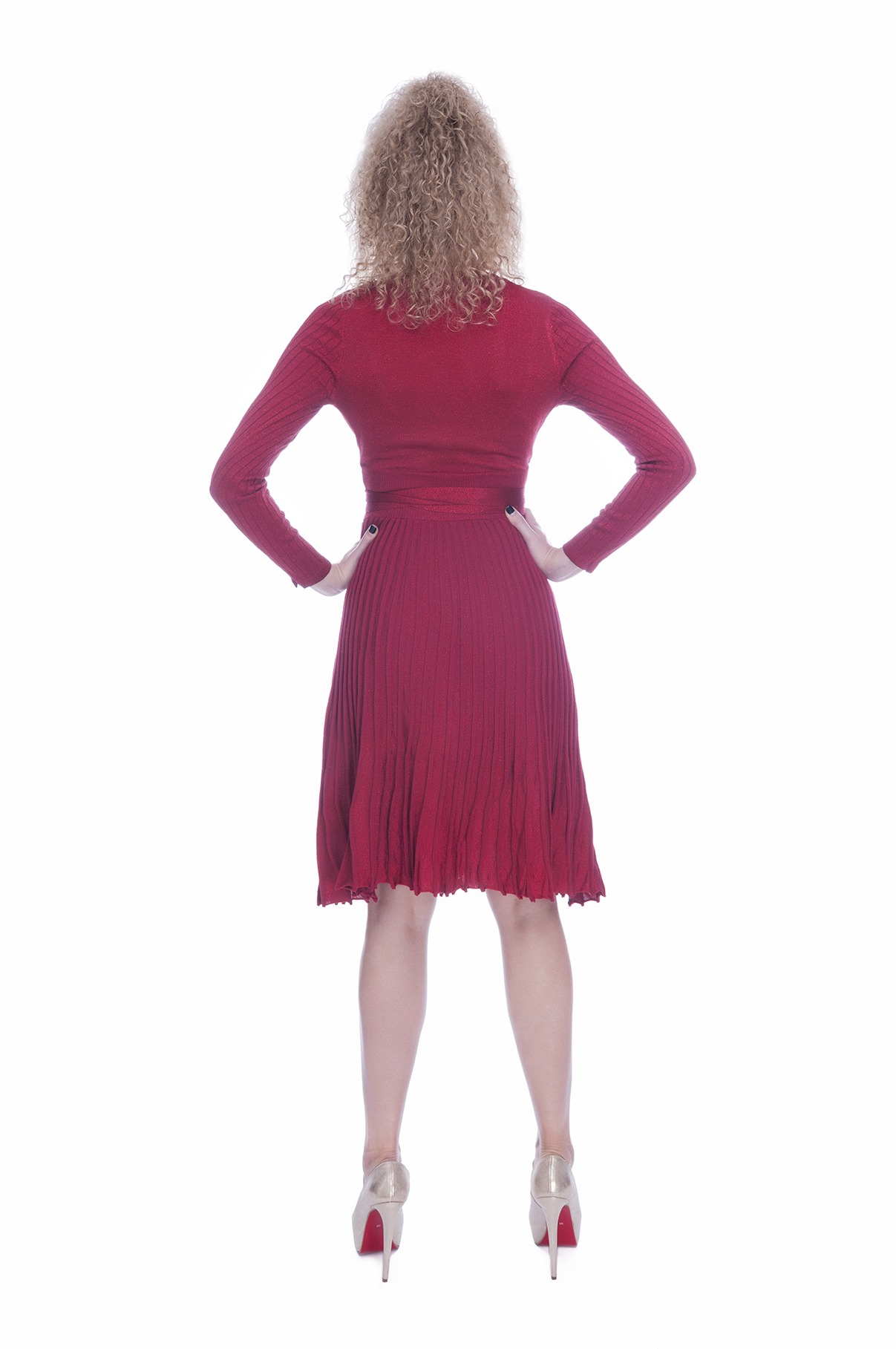 Rochie de iarna eleganta tricotata rosie 5