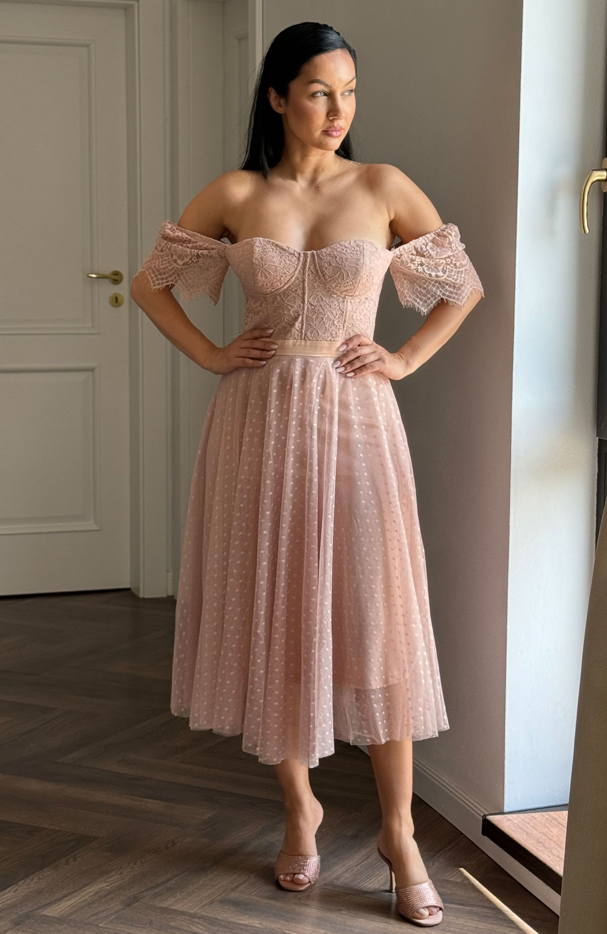 Rochie de ocazie midi din tull si dantela 3
