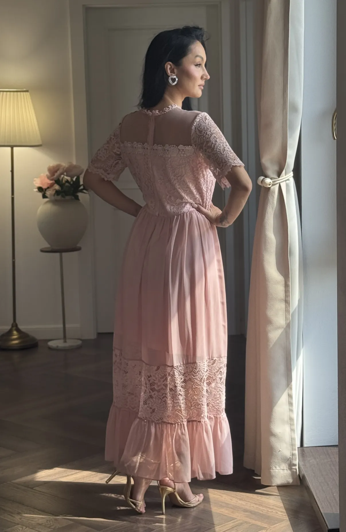 Rochie de ocazie roz cu dantela si voal 6