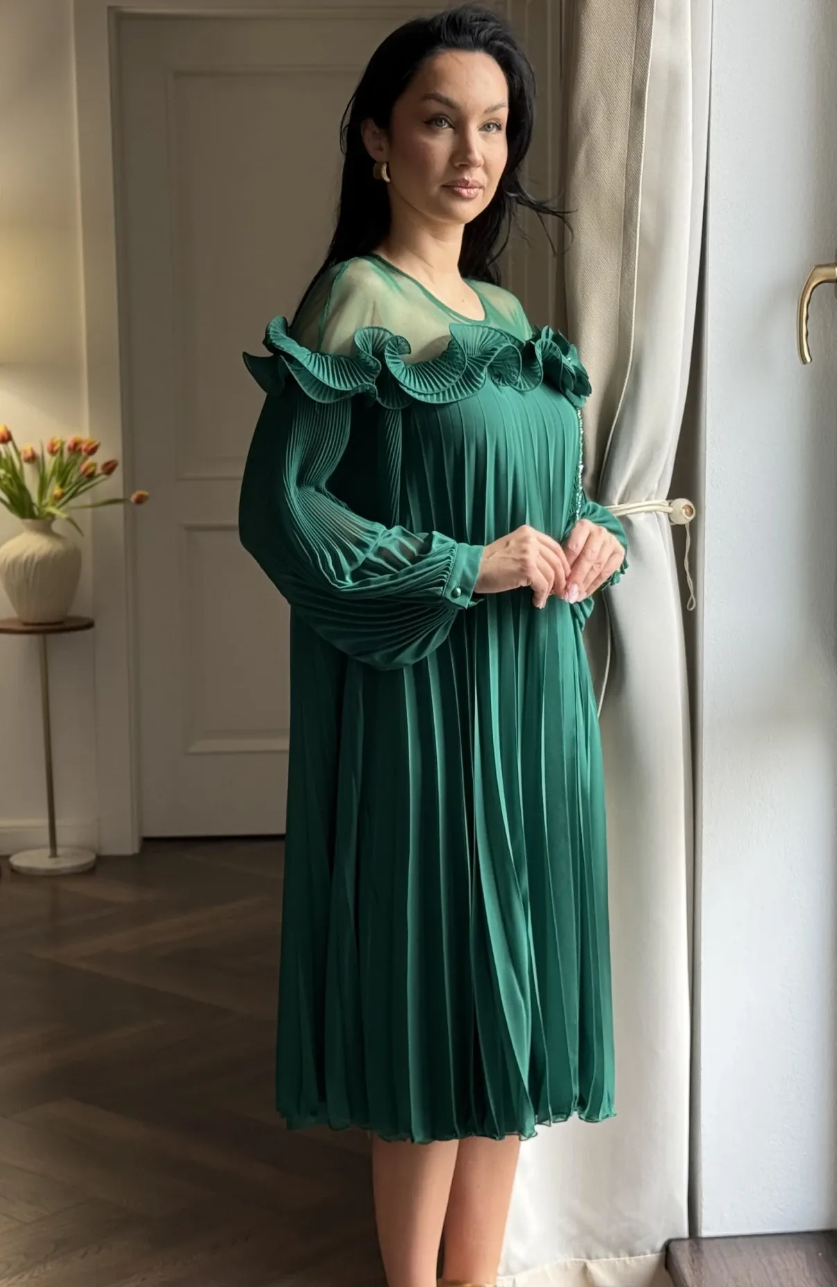 Rochie de ocazie verde plisata cu aplicatii pietre 6