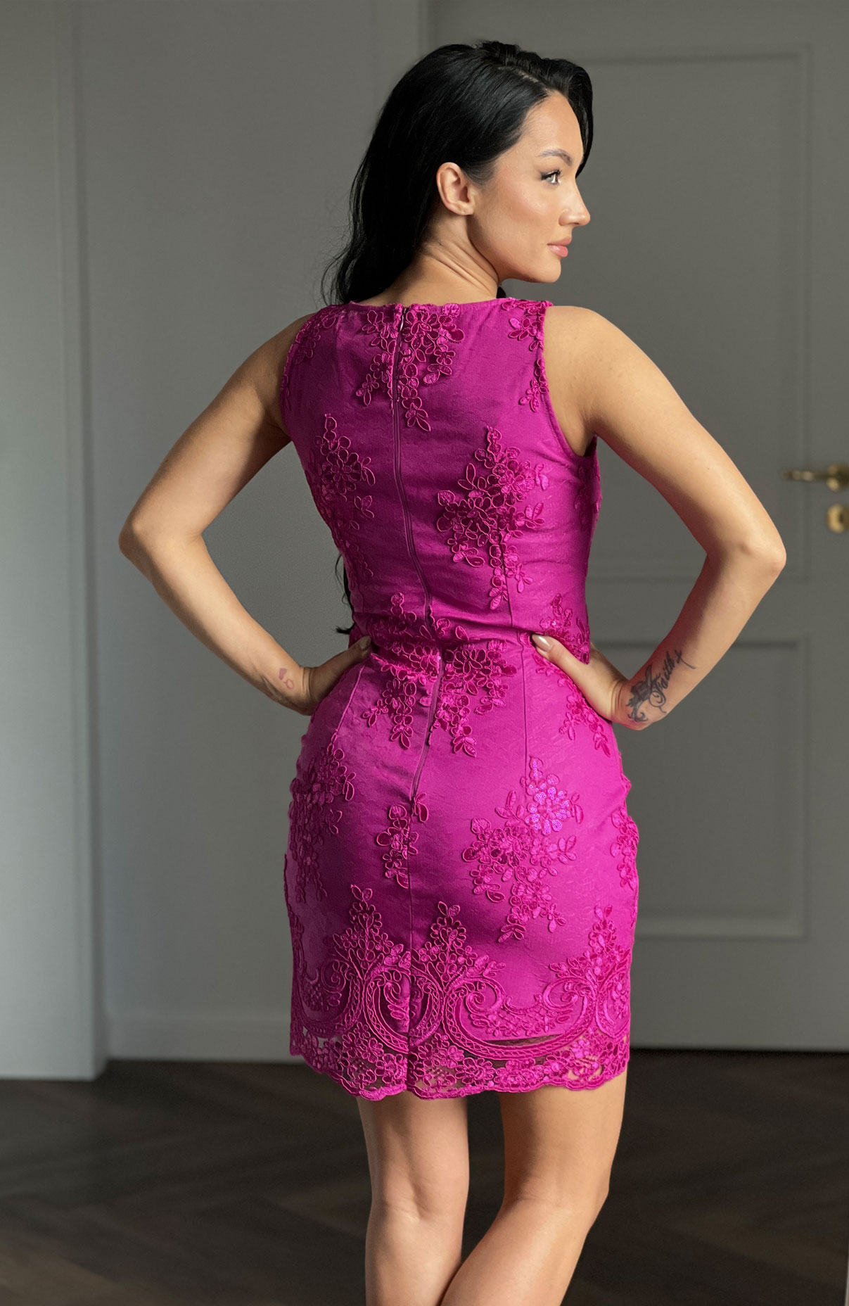 Rochie din dantela scurta fucsia 5