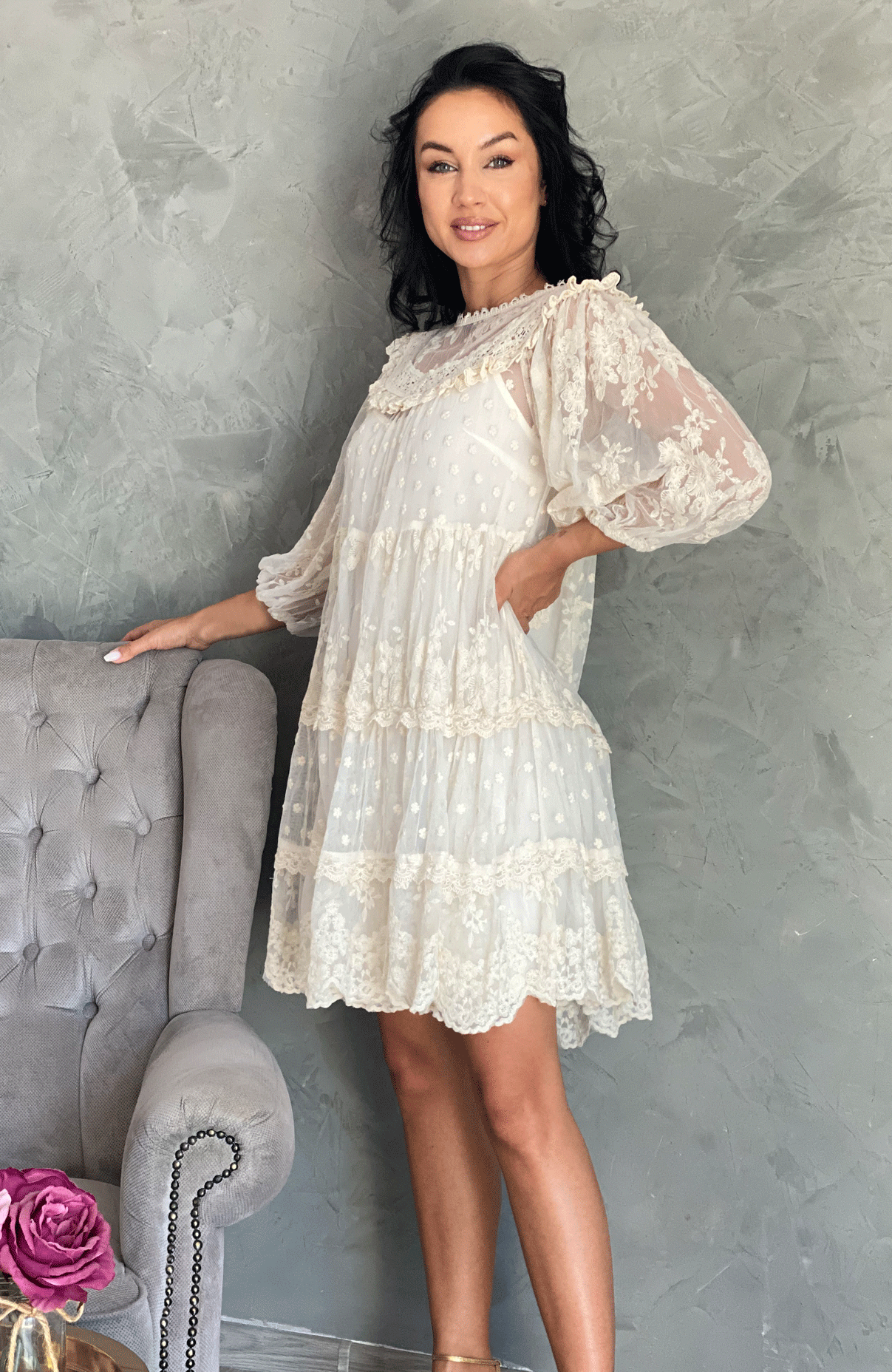 Rochie eleganta cu broderie 6