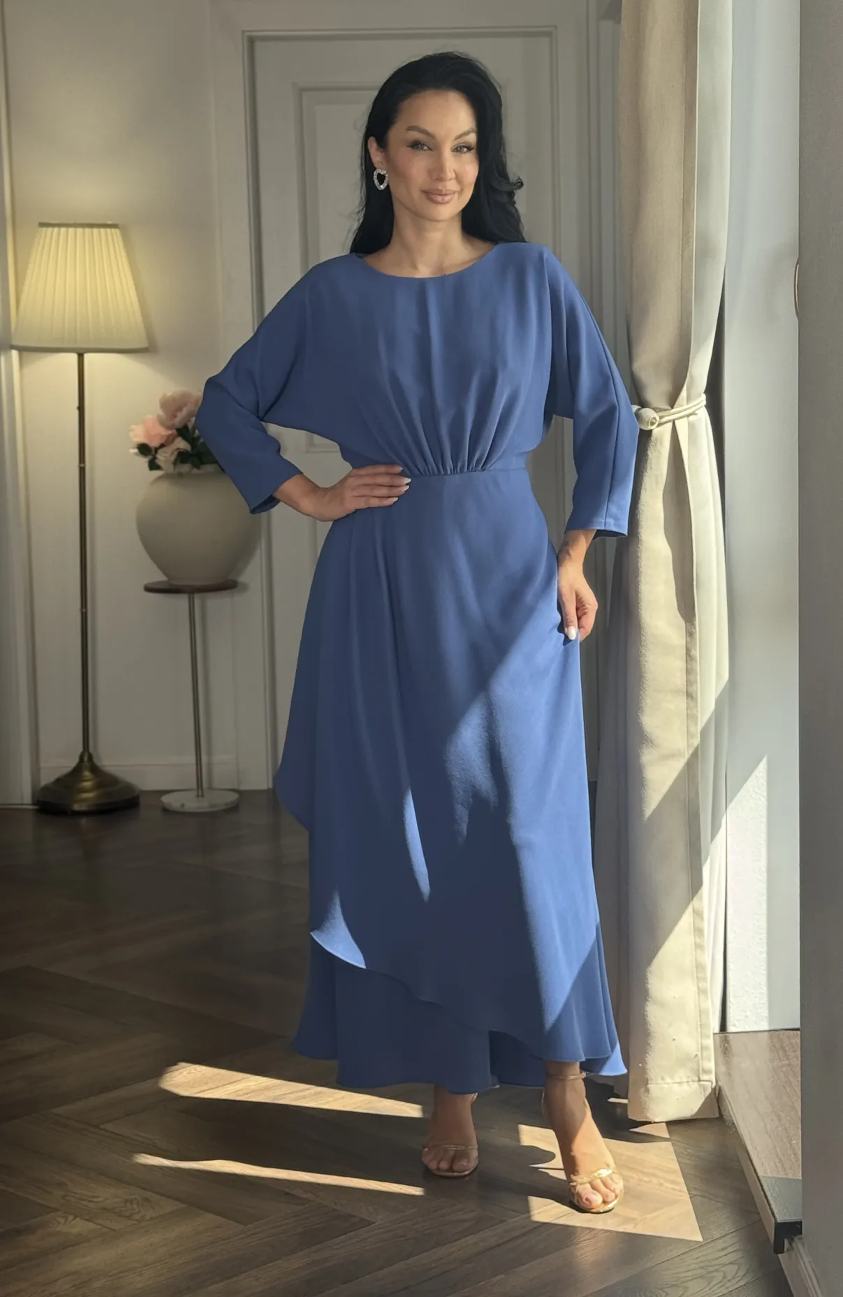 Rochie eleganta lunga albastra in clos
