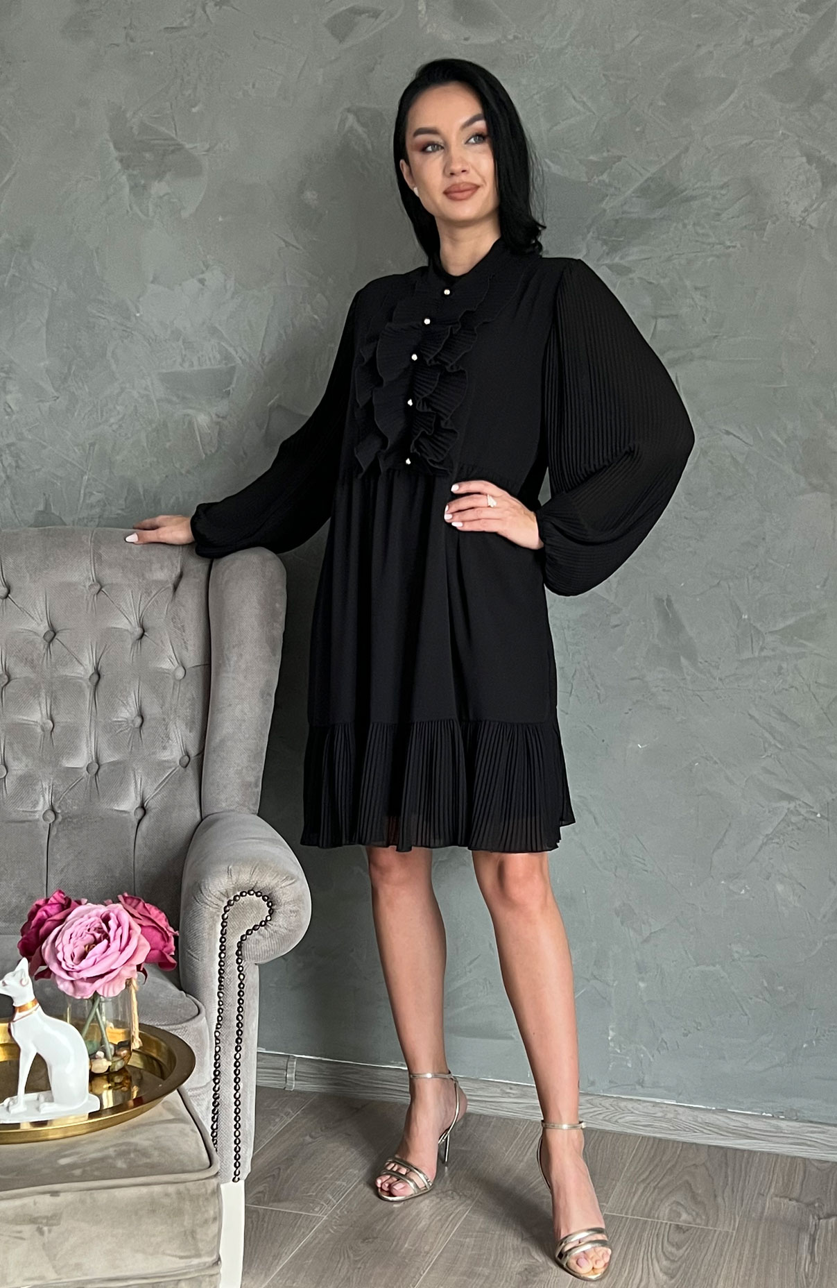 Rochie neagra plisata