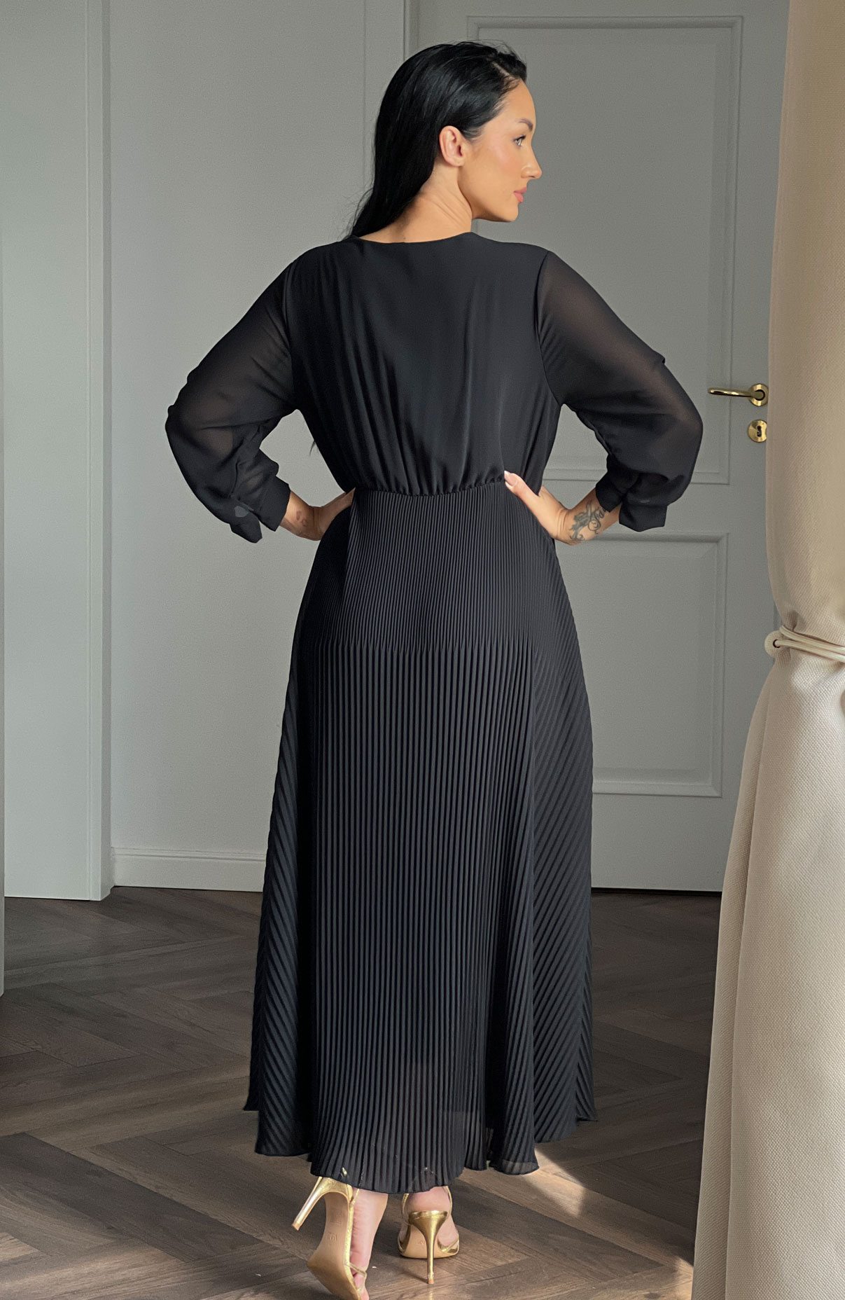 Rochie plisata eleganta lunga neagra 3