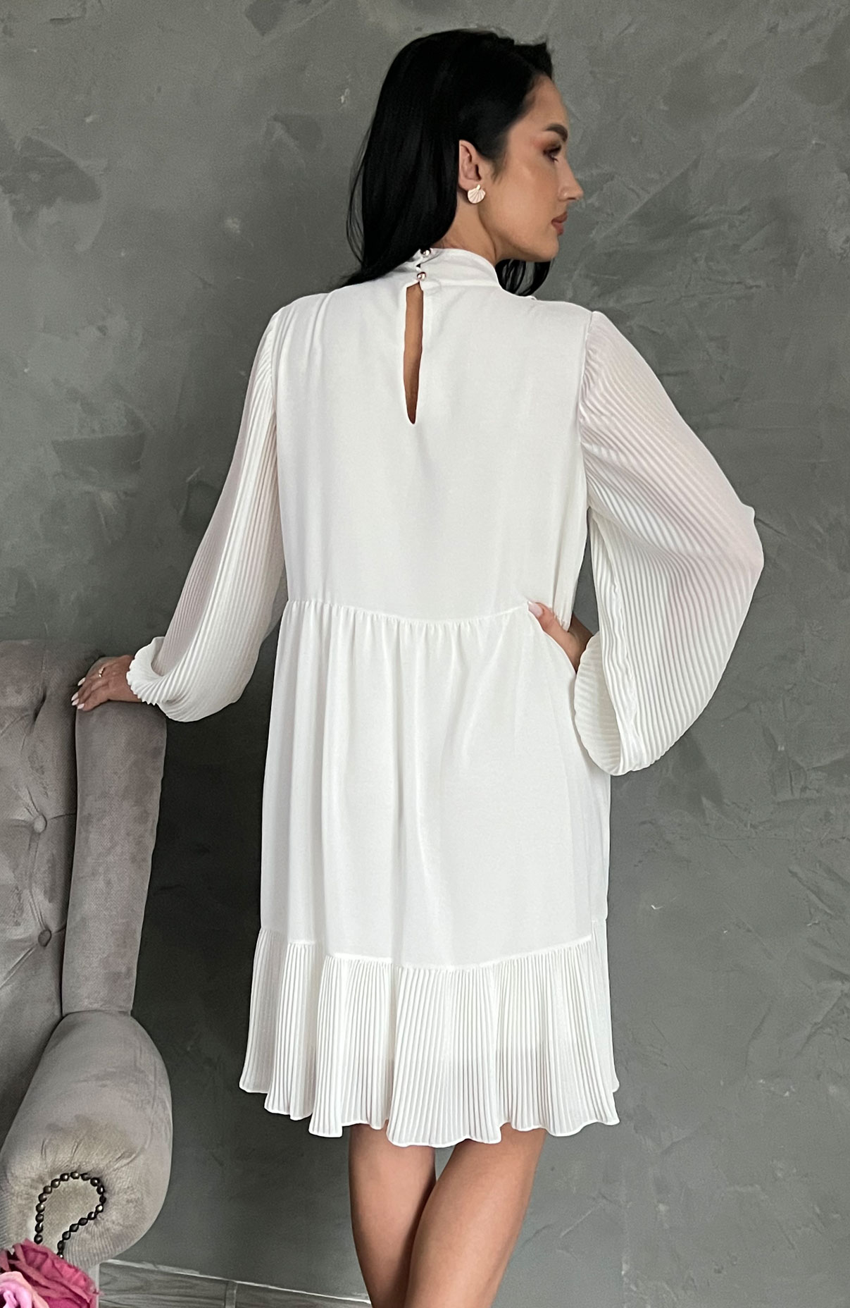 Rochie plisata midi alba 5