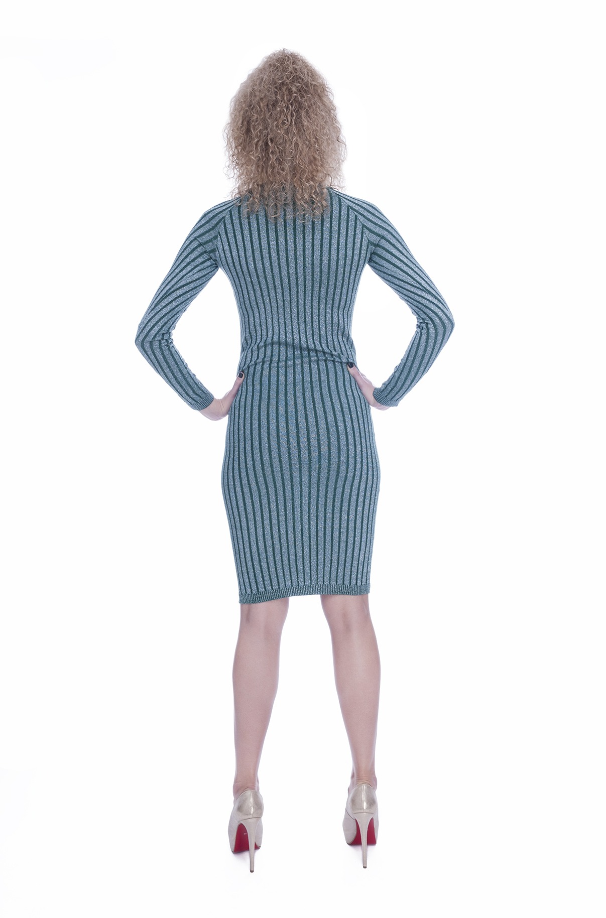 Rochie tricotata verde cu insertii fir argintiu 5
