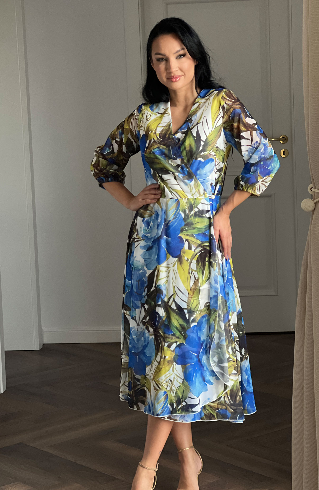 Rochie vaporoasa eleganta albastra 4